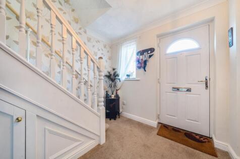 1371802-9-68f95ab418c84