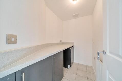 1372941-21-68fb60c6c2365