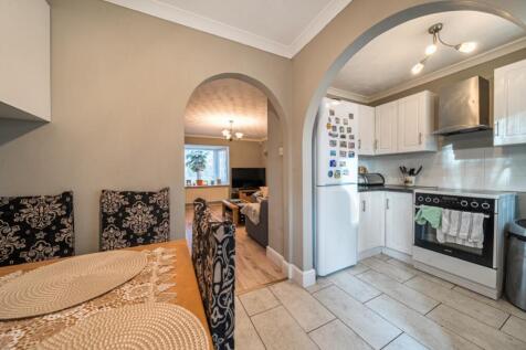 1371814-3-68f99519b3561