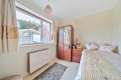 1374087-30-6900c2442f5ba-ARW-1