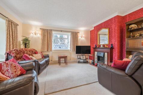 1373151-4-6900f366d2b86