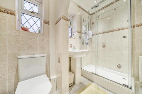 1373151-11-6900f5ad639ca