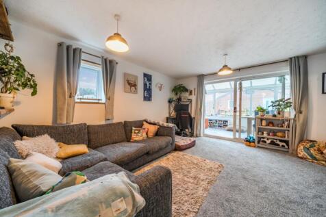 1375210-11-6904d93e52478