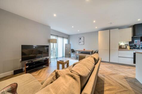 1373993-19-6908ee239cf6c