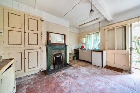 1381499-22-692062eecb949