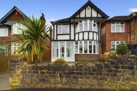 112579_QBE230052_L_IMG_00_0000_max_656x437