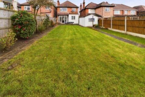 112579_QBE230052_L_IMG_06_0000_max_656x437