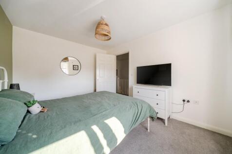 1339928-14-689f3eab1a39e