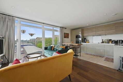 Property Image 4