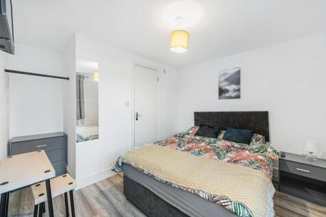 16 the Crescent-14.jpg