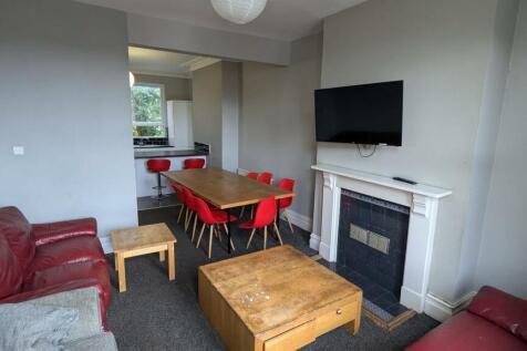 Lounge Dining
