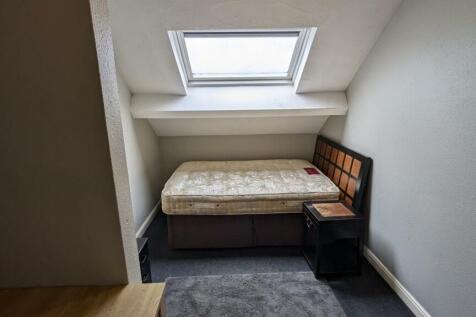 Room 9