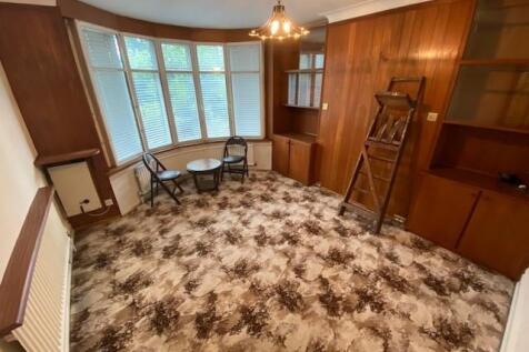 Front Lounge