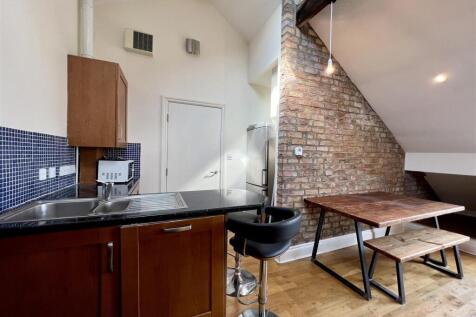 Kitchen / Dining