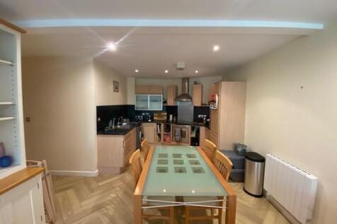 Dining / Kitchen