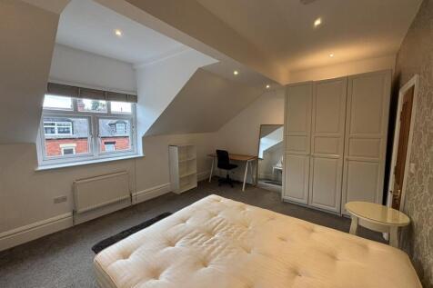 Bedroom 6 - 2nd Front