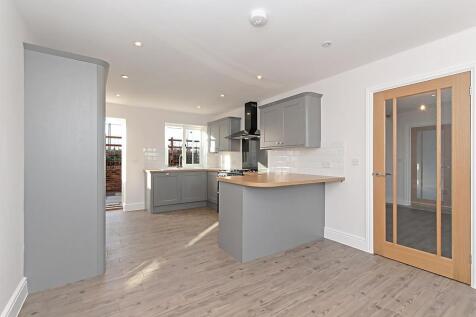 Lee-Kitchen_2.jpg