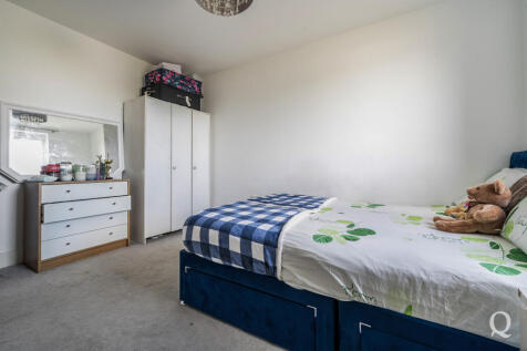 9e94d3aa-6751-428...