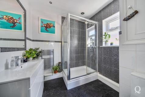 4e389a63-8839-4fc...