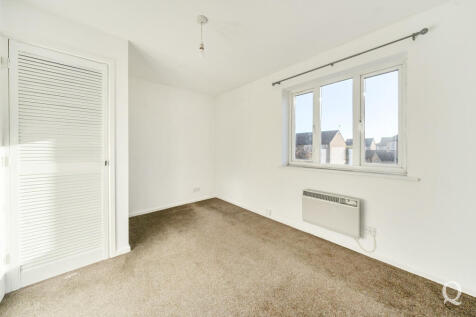 4c01906b-bb6e-471...