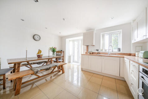 1c41104e-3a9c-4ae...