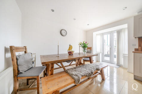 c27ea90c-a9ee-489...