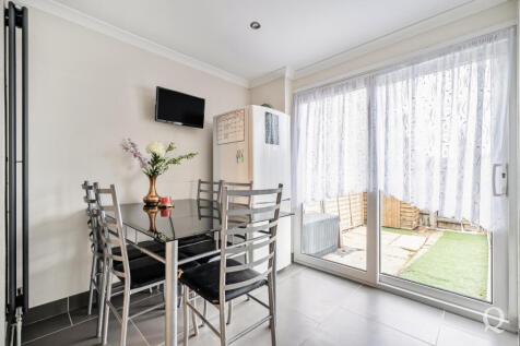 3ba5c0dc-98ab-460...