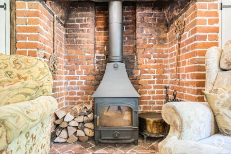 7ed85c90-ebb9-474...