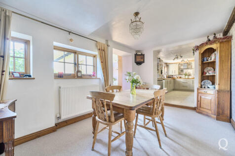 f0a646bf-ee22-4a4...