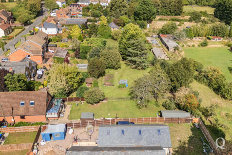 3c4c51fe-9ebc-489...