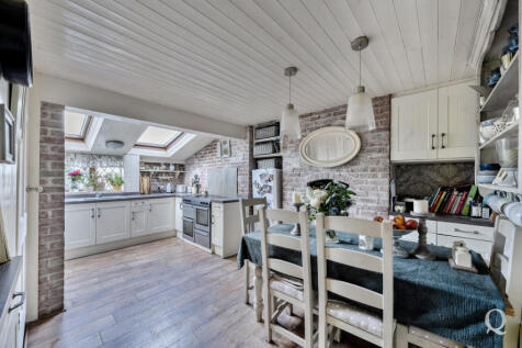 f00506bd-c081-4e7...