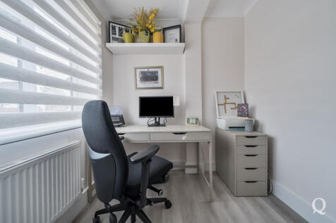 c6e36f44-9cf0-4a6...