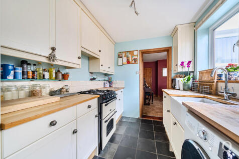 d4471433-2a58-4b5...