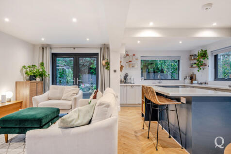 86963313-c9ed-438...