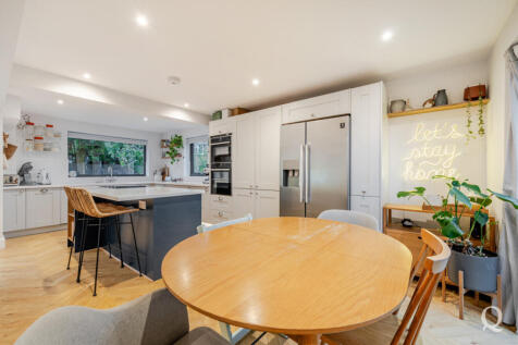 93615a38-701f-4e9...