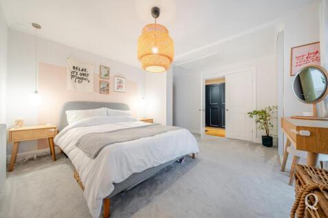 e6ede8a5-e198-41b...