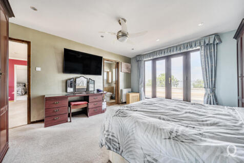 582970ff-8a95-442...