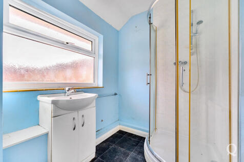 4ba8d4b8-1249-43d...