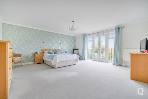 e0e4fd06-138e-4e4...