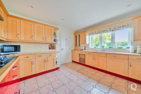 11ef9277-e868-492...