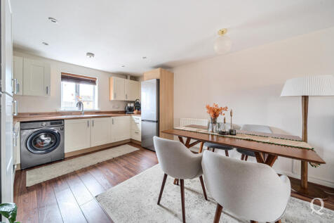 2d1084a6-e454-487...