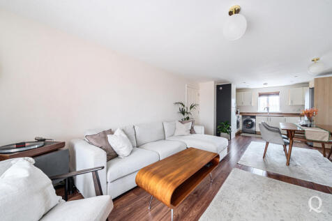 1f1cf9a3-0e8e-4f2...