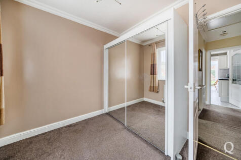 492bb8e0-d49c-405...