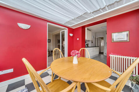 03ed7f56-05a5-4e8...