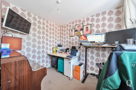 ae3405ca-5cdd-437...