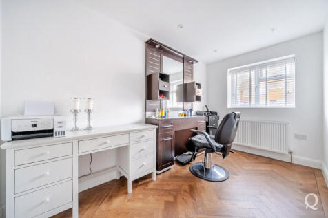 f501ce47-0764-42e...