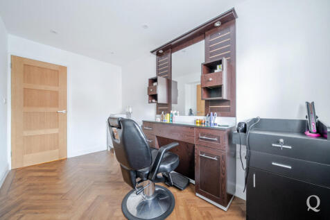 8a4e5b9e-d4ef-4d6...