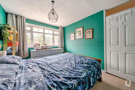 1f433851-d781-449...