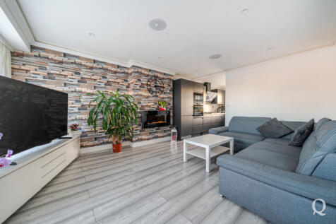 4f4cca8d-ee00-481...