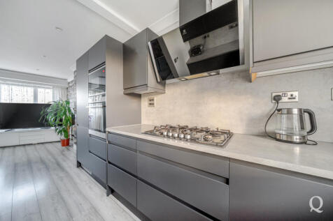 7c423f95-9e45-427...